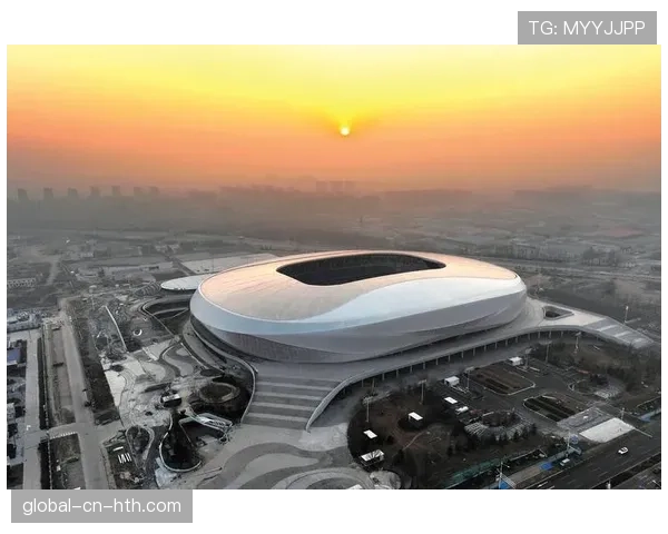 青岛青春足球场通过亚足联考察,获评“精英体育场”资质 青岛青春足球场通过亚足联考察,获评“精英体育场”资质