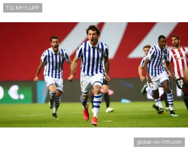 皇家社会主场2-0莱万特，马丁头球破门&门德斯建功